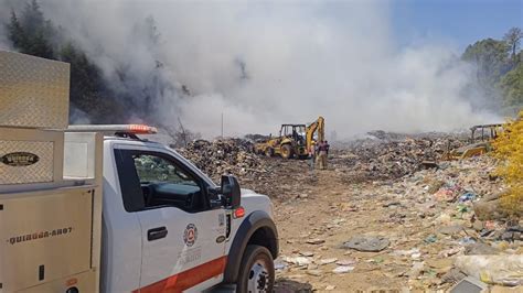 70 de control y 30 de liquidación en incendio de tiradero a cielo