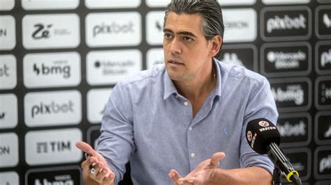 Santos Apresenta Paulo Bracks Novo CEO Do Clube