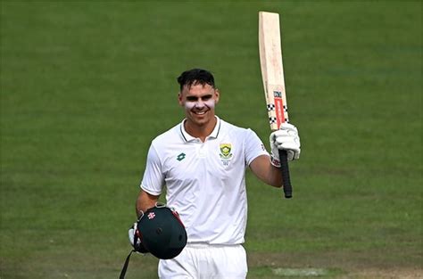 Bedingham's maiden Test ton boosts Proteas despite late batting ...