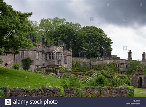 Tissington hall hi-res stock photography and images - Alamy