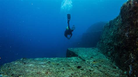 Mysterious Underwater Structure Yonaguni Monument Ancient