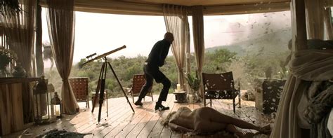 Naked Annabelle Wallis In The Brothers Grimsby