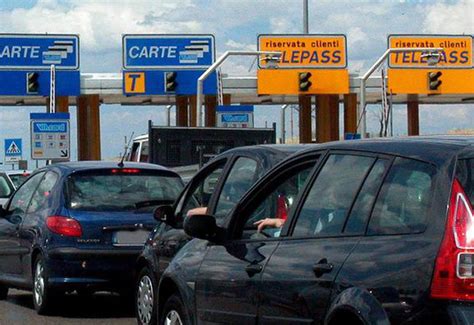 Tangenziale E Autostrada Napoli Salerno Aumenta Il Pedaggio