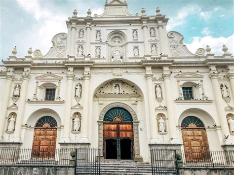 12 Magnificent Antigua Guatemala Churches And Convents