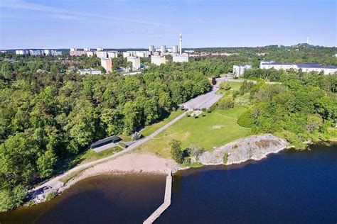 Eksh Radsgatan I Farsta Strand Stockholms Kommun Radhus Till