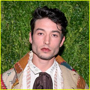 The Flash Director Confirms Ezra Miller Will Return For Sequel If