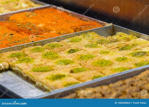 Kanafeh Middle Eastern Dessert Pastry Stock Photo Image Of Jerusalem