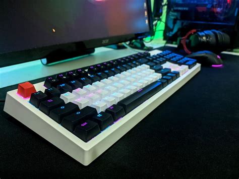 Tecware Phantom 2020 Thocc Edition Custom Mechanical Keyboard