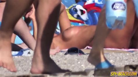 Topless MILFs Amateur Voyeur Beach HD Video