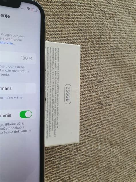 APPLE IPHONE X 256 GB OCUVAN NOVA BATERIJA NA SVE MREZE RADI