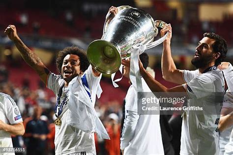Arbeloa Real Madrid Photos And Premium High Res Pictures Getty Images
