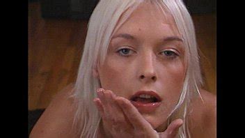 Metro Handjob Hunnies Scene XVIDEOS