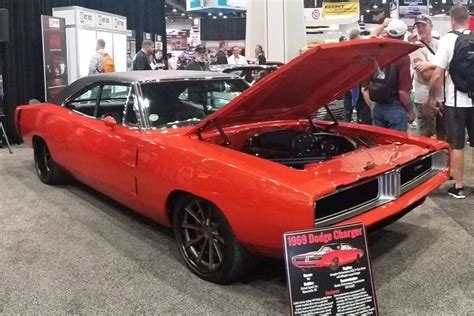 Hot New Mopar Products From Sema