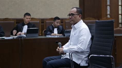 Jaksa Kpk Tuntut Tahun Penjara Untuk Mantan Pejabat Ditjen Pajak