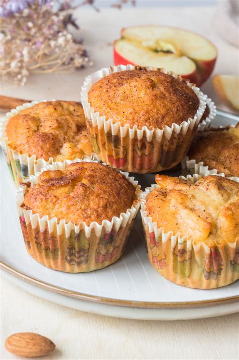 Muffins moelleux Pommes Poires et Amandes La Cuisine de Géraldine