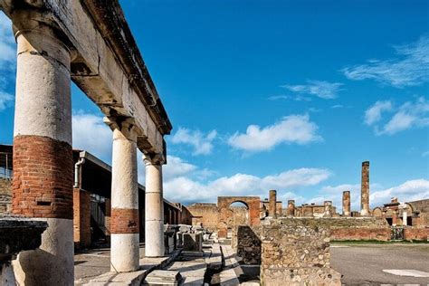 Tour A Pompei Scavi E Degustazione Di Vini Con Pranzo Da Positano