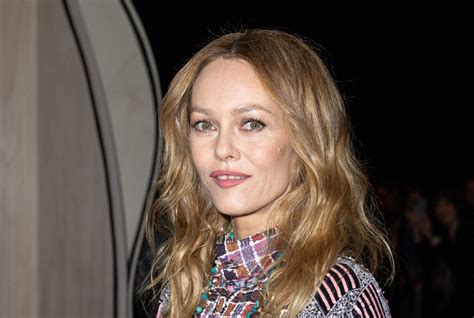 Vanessa Paradis maman elle fait des révélations sur son fils et sa