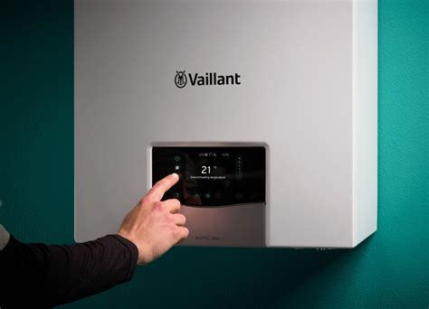 Vaillant Ecotec Plus 635 System Boiler 35kw 0010036014