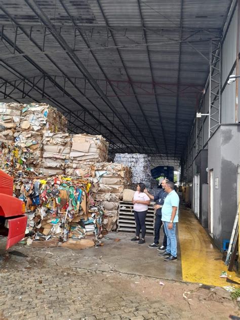 Sistema OCB Piauí realiza intercâmbio cooperativas de reciclagem