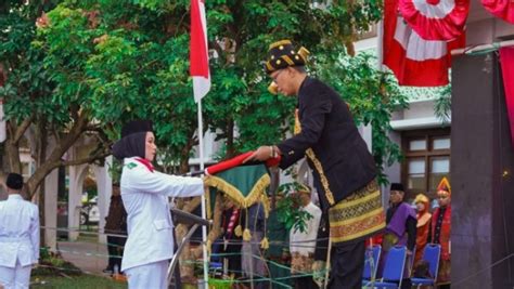 Unisma Gelar Upacara Hut Kemerdekaan Ri Ke 78 Begini Pidato Rektor Unisma Bangkalan Times