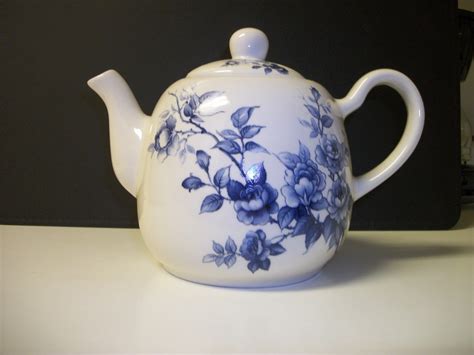 Grace For Today: New Tea Pots!