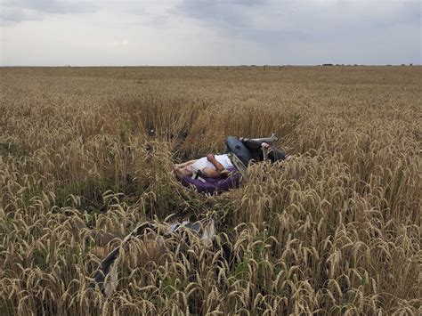 Ukraine: Magnum Photographer Jerome Sessini Wins Olivier Rebbot Award