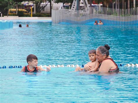 16 parques acuáticos permanecerán abiertos durante el feriado de