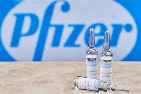 Via Libera Dell Ema A Vaccino Pfizer Per Enni Rai News