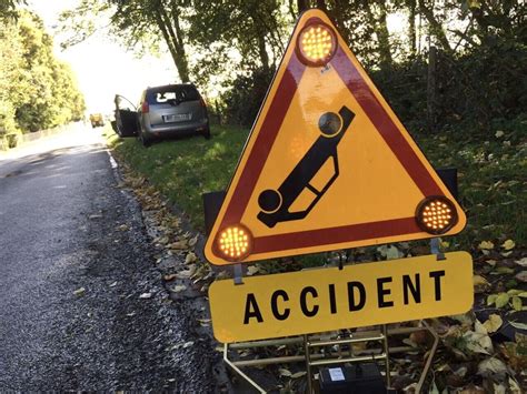 Morbihan un blessé grave dans un accident entre trois véhicules