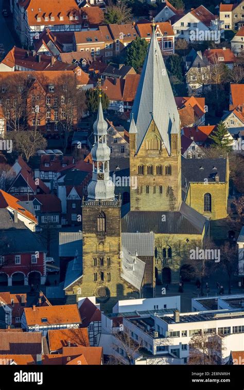 Luftbild Innenstadtansicht Altstadt St Petri Kirche Alde Kerke St