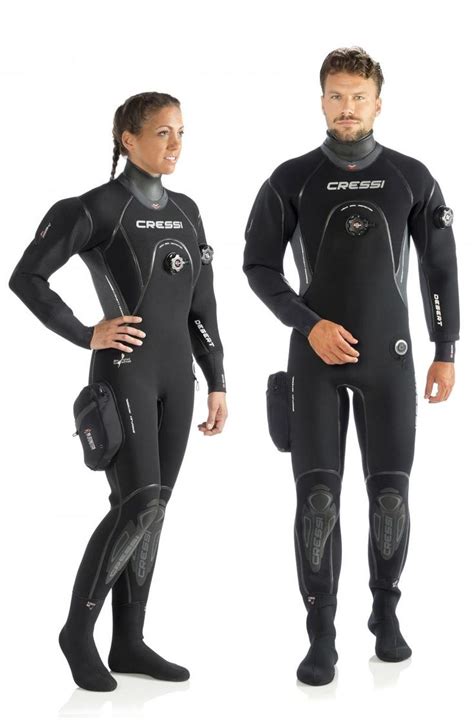 Tipos De Trajes Secos De Buceo O Submarinismo Trajes Secos Mejores