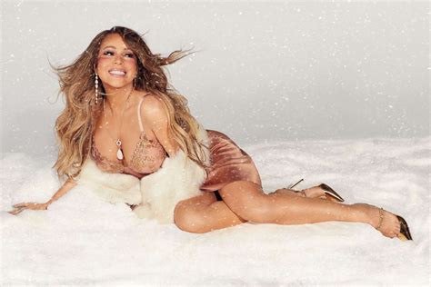 Mariah Carey Stars In Festive Victoria S Secret Holiday Campaign ABC News