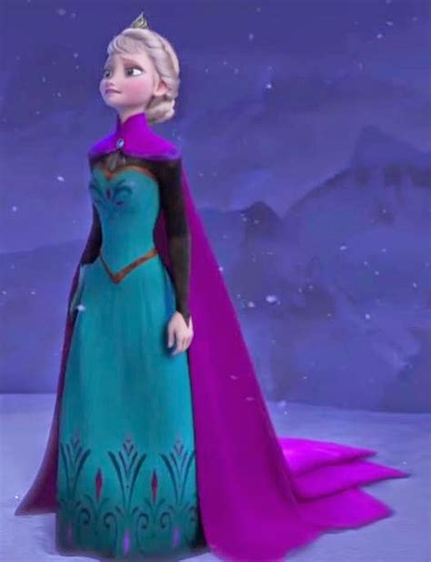 Elsa -Coronaation Dress - Elsa Queen - Frozen Photo (38208172) - Fanpop