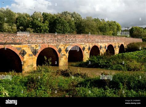 River Stour Warwickshire Hi Res Stock Photography And Images Alamy