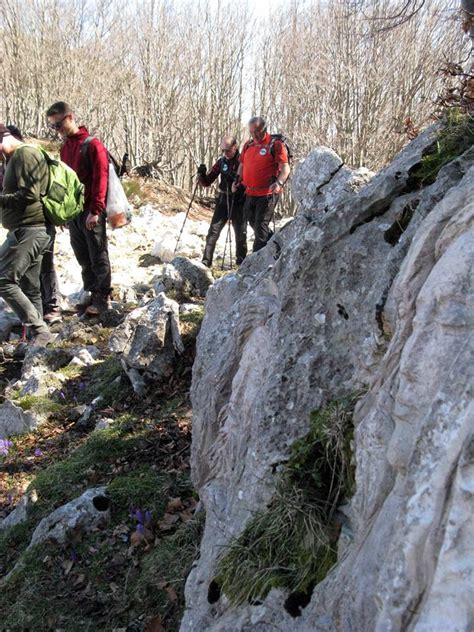 Taburno Trekking Montesarchio Marzo Il Sentiero Dei Valloni