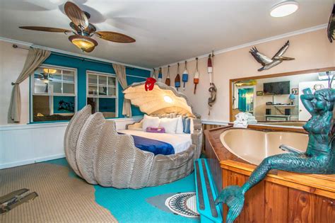 Deserted Island - Adventure Suites - North Conway, New Hampshire