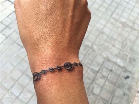 Tatuajes De Pulseras En La Mu Eca Muy Finos Para Chicas Belagoria