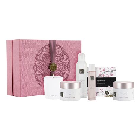 The Ritual Of Sakura Coffret Cadeau RessourÇant Xl Coffret Corps Et