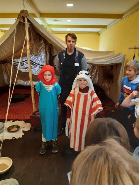 Erstkommunionkinder In Frankfurt Bibelmuseum Pfarreien F Rth Lindenfels