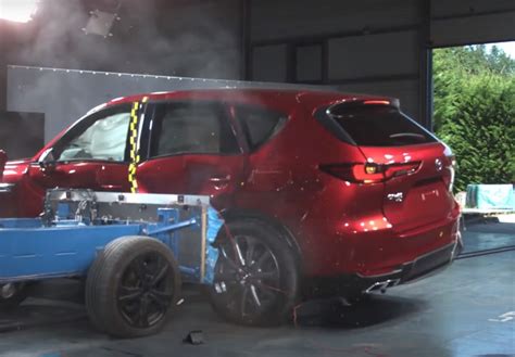 Mazda Cx Dobila Je Pet Zvjezdica Na Ocjenjivanju Euro Ncap