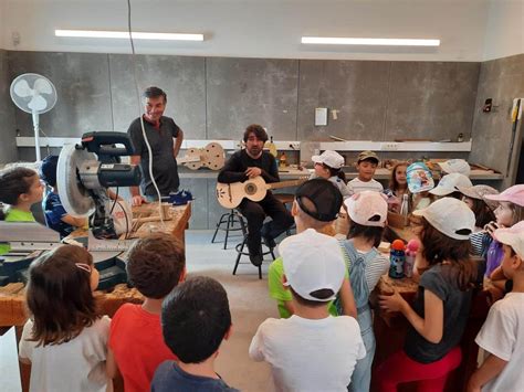 R Dio Castrense Crian As Visitaram Centro De Artes E Viola Campani A