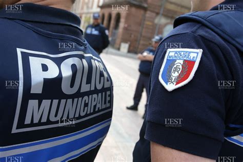 Syndicat National des Policiers Municipaux Besançon Il se frottait