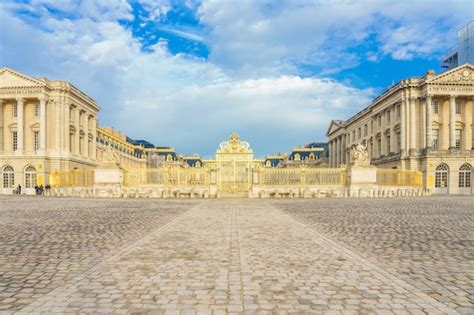 Entr E Principale Du Ch Teau De Versailles Versailles France Photo