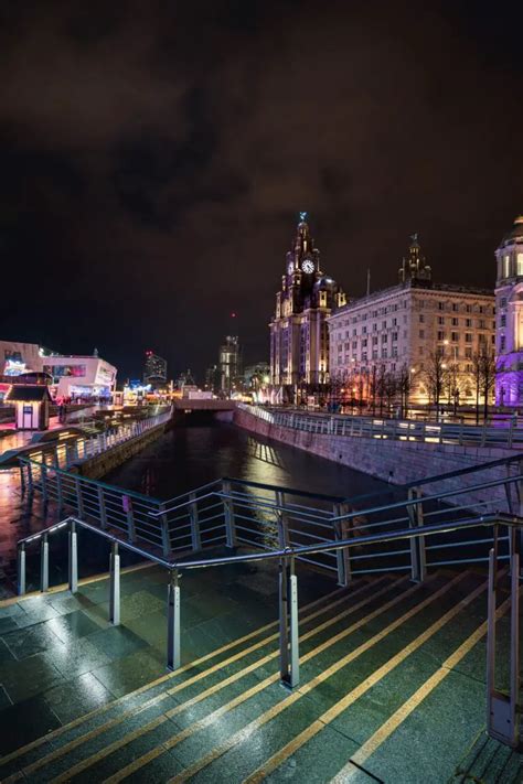 15 CITIES FOR THE BEST NIGHTLIFE IN THE UK