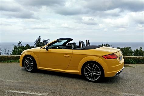 2016 Audi TTS Roadster_14 - Autos.ca