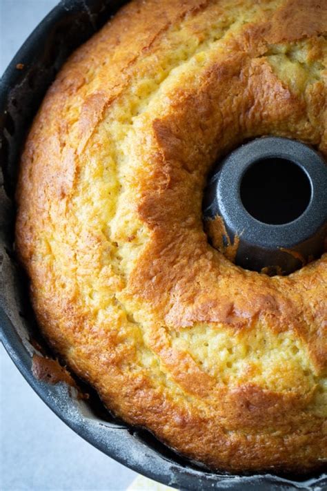 The Best Banana Pudding Cake Bundt Cake Recipe Oh Sweet Basil