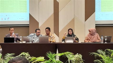 Rapat Kerja Di Anyer FTK Fokuskan Prodinya Akreditasi Unggul