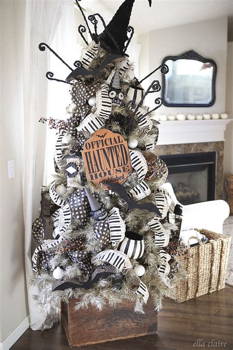 15 Halloween Tree Diy Decorations How To Make A Halloween Tree And Ornaments