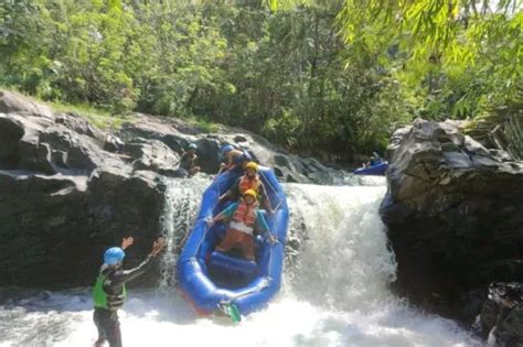 Dispar Lombok Barat Latih Pemandu Arung Jeram Kembangkan Desa Wisata