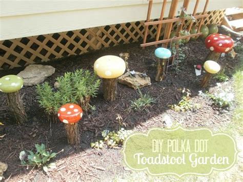 Diy Garden Decor Whimsical Toadstools Diy Garden Decor Garden